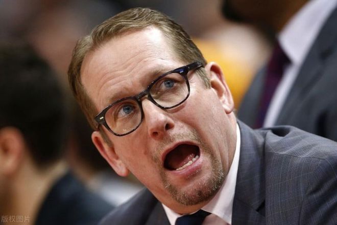 窗口期多伦多猛龙调整名单——社区盾节点到来,气氛紧张,轮换策略成焦点的简单介绍 窗口期多伦多猛龙调整名单——社区盾节点到来,气氛紧张,轮换策略成焦点的简单介绍